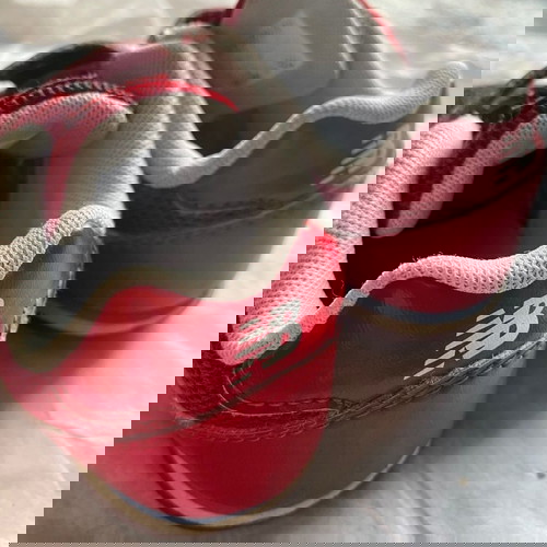Παιδικά παπούτσια New Balance μεταχειρισμένα, 27,5 κόκκινα