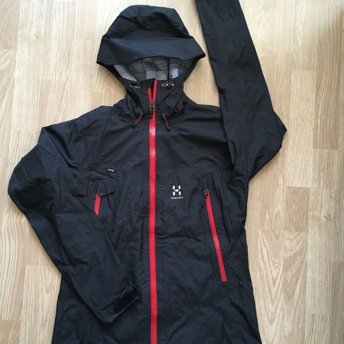 Haglöfs Gore-Tex women's hooded jacket size S used, black
