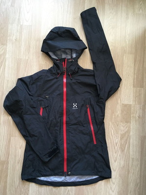 Haglöfs Gore-Tex women's hooded jacket size S used, black