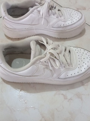 Nike Court Vision Alta athletic shoes used, size 40, white