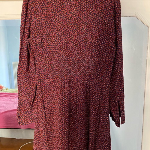 Mango floral dress like new with honeycomb detail