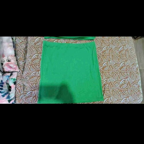 Skirt top set green new, size xl