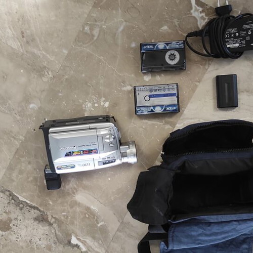 Panasonic NV-VZ10 Vintage Video Camera Like New