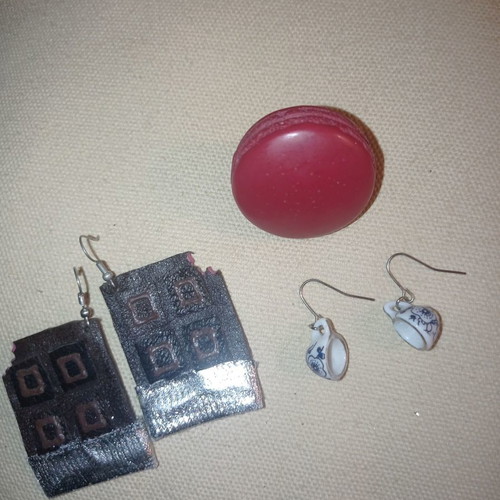 Chocolate and cup earrings handmade leather, pack of 2 pairs