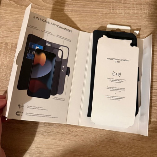 Puro Wallet Case 2 in 1 for iPhone 13 Pro Max new
