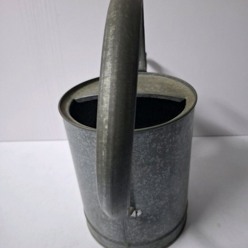Watering can like new 35x35