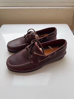 Timberland boat shoes size 43 like new, brown leather