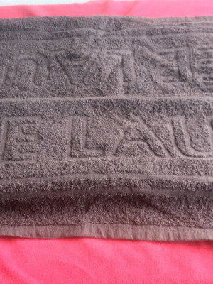 Estee Lauder bath towel
