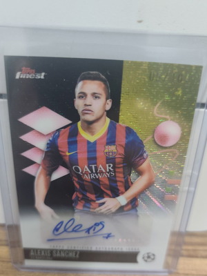 Alexis Sánchez 2025-26 Topps Finest UEFA χρυσό ανακλαστικό αυτόγραφο /10 FC Barcelona