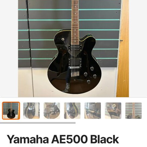 Yamaha electro-acoustic guitar like new