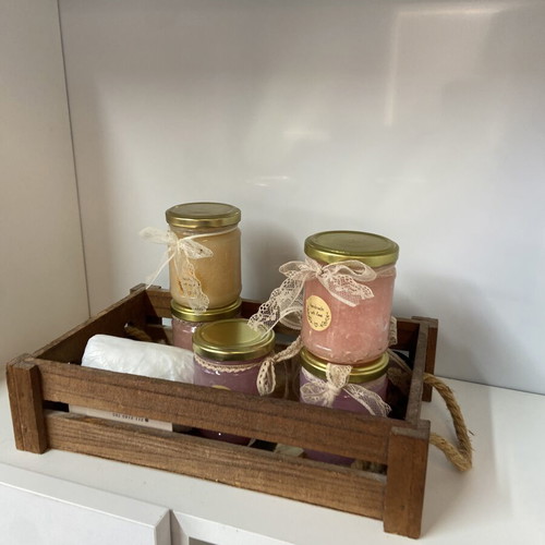 Body scrub with almond oil handmade, 150ml