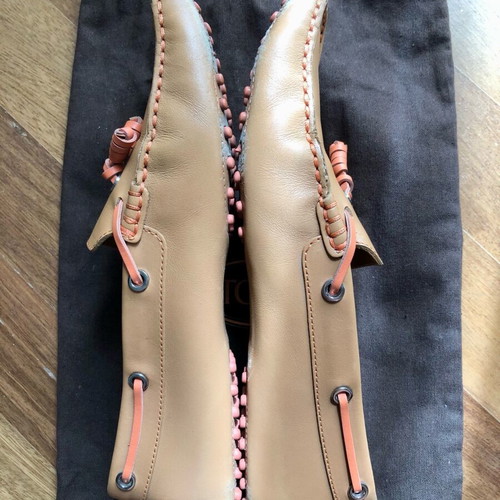 Tod’s Gommino leather moccasins used, beige with orange laces size 39