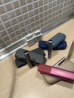 Iquos devices used, 4 pieces without cable, with adapters