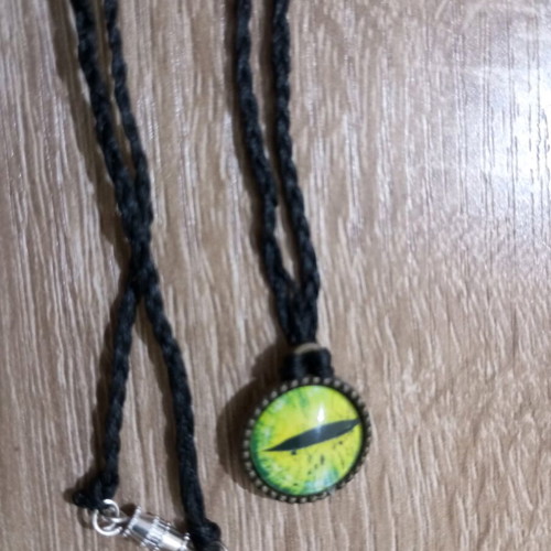 Handmade necklace Tiger's Eye with Tree of Life medallion and screw clasp