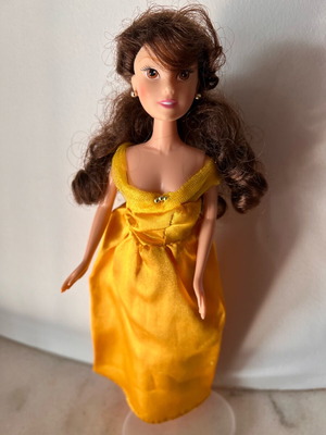 Disney Princess Belle Doll from Beauty and the Beast Simba Toys like new