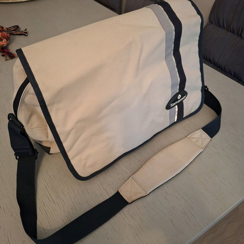 Samsonite messenger bag like new, beige