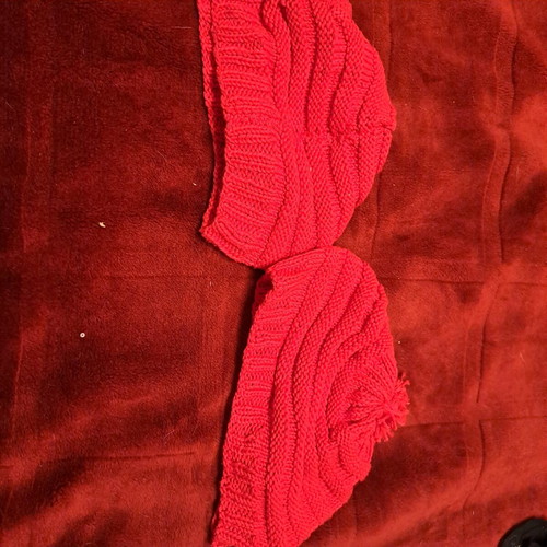 Accessories like new with lace scarf, pashmina, hats and belts