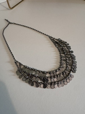 Necklace authentic from Turkey, like new, silver color