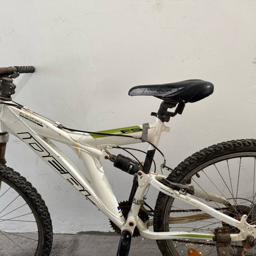 Mountain bicycle used, men's, white