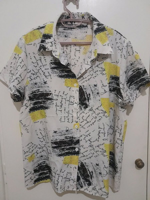 Short-sleeve shirt used, size L