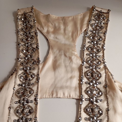 Silk handmade vest jewelry size S new, cream color