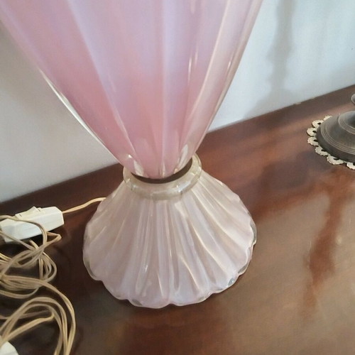 Murano crystal table lamp used, pink color