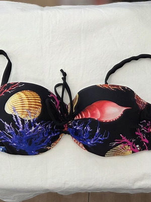 Plus size bikini top multicolor, new without tag
