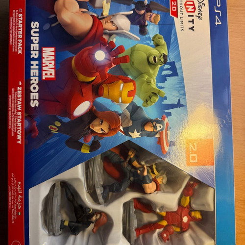 PS4 Disney Infinity 2.0 Starter Pack like new