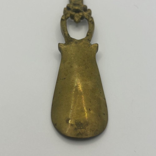 Brass shoe tongue used