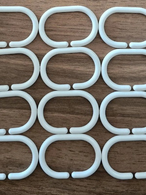 Shower curtain rings like new, pack of 24, 12 thick and 12 thin