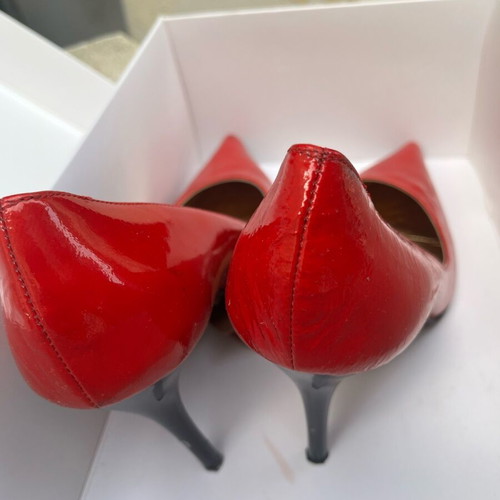 Dodici leather red pumps size 39 like new