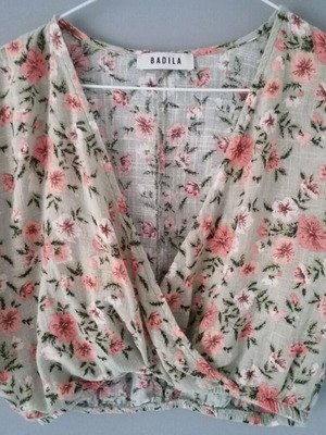 Floral Crop Top Badila Like New, One Size, απαλό πράσινο λινό ύφασμα