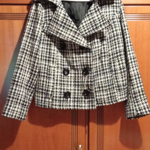 Jims short coat like new, very warm, size XL