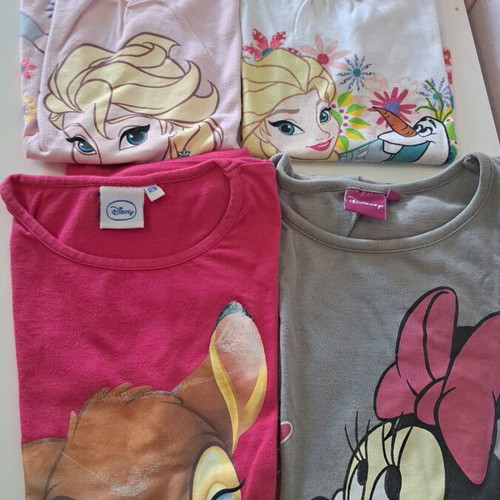 Disney Girls' T-Shirts like new, pack of 4, multicolored