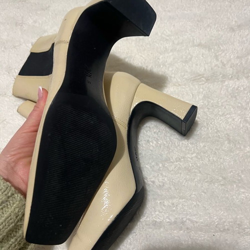 Zara beige boots like new, size 37