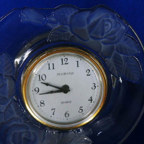 Soga table clock used, Mid Winter Rose series, crystal design