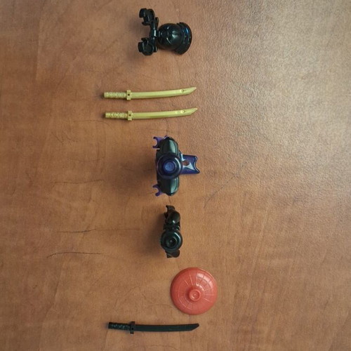 LEGO Ninjago Overlord (Crystallized) & Stone Army Warrior figures