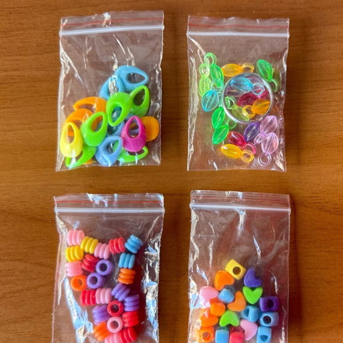 Scooby Doo set with cords, crafts and beads new