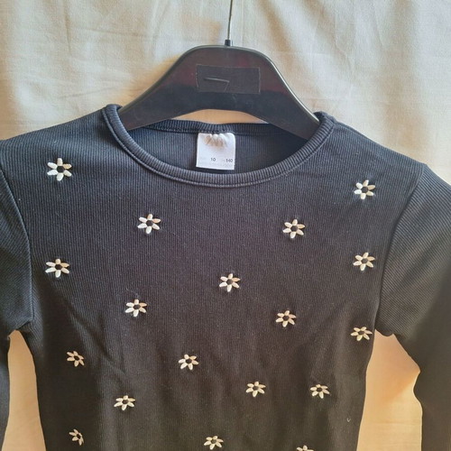 Zara Kids embroidered black ribbed long sleeve top, size 10