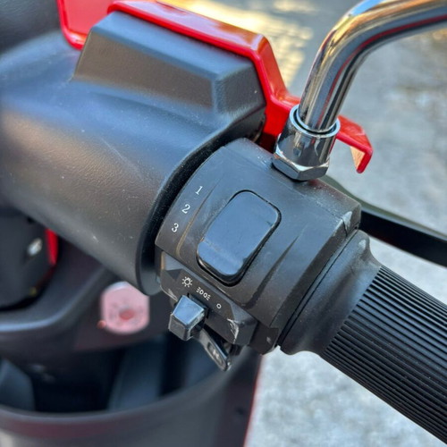 Luxor electric tricycle, only 8 km mileage