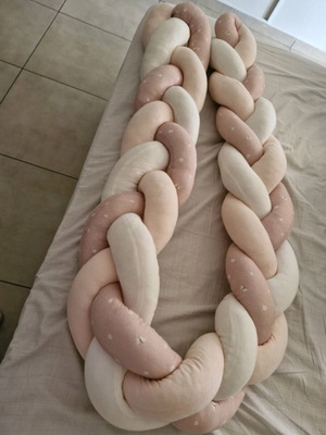 Nef-Nef braided crib bumper like new for girl