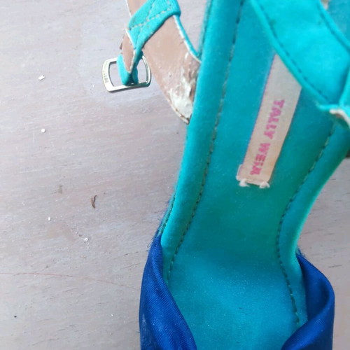 Tally Weil platform sandals size 37 turquoise like new