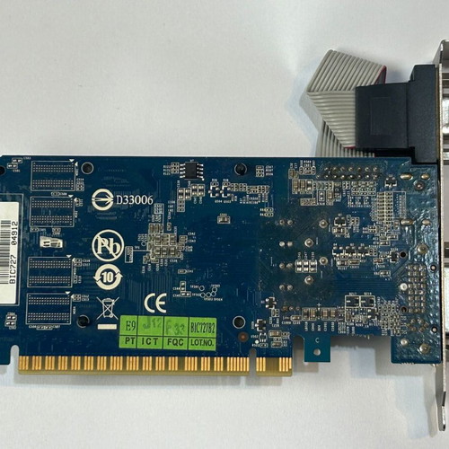 Gigabyte GV-N520D3-1GI graphics card NVIDIA GeForce GT 520 with 1GB DDR3 memory like new