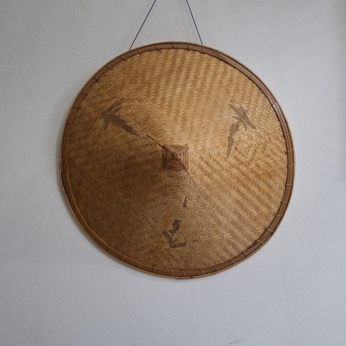 Traditional Asian Conical Hat made of Bamboo and Straw like new, 40cm