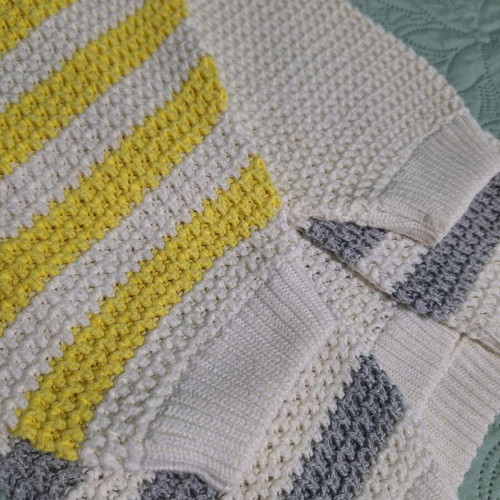 Lucifair women's three-color knitted sweater with stripes like new