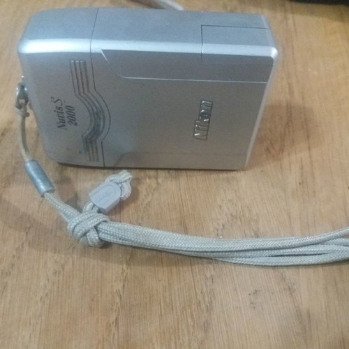 Φωτογραφική μηχανή Nikon s 2000 μεταχειρισμένη με φιλμ