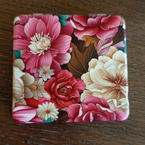 Compact mirror with pink flowers new