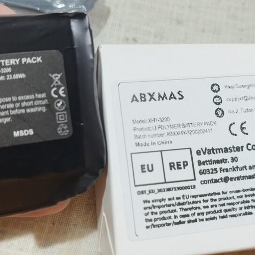 Power banks 7.4 V 3200 mAh new, pack of two for heated items