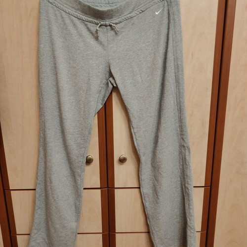 Nike women's tracksuit pants used, grey, size Large
