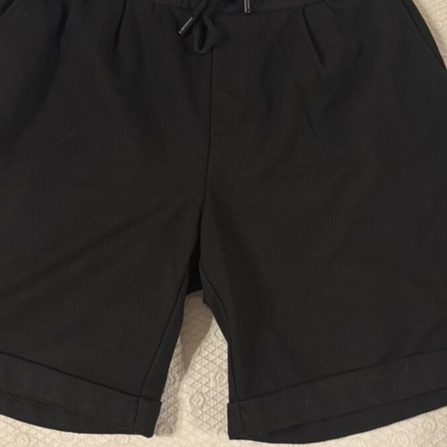 Zara shorts black size L like new